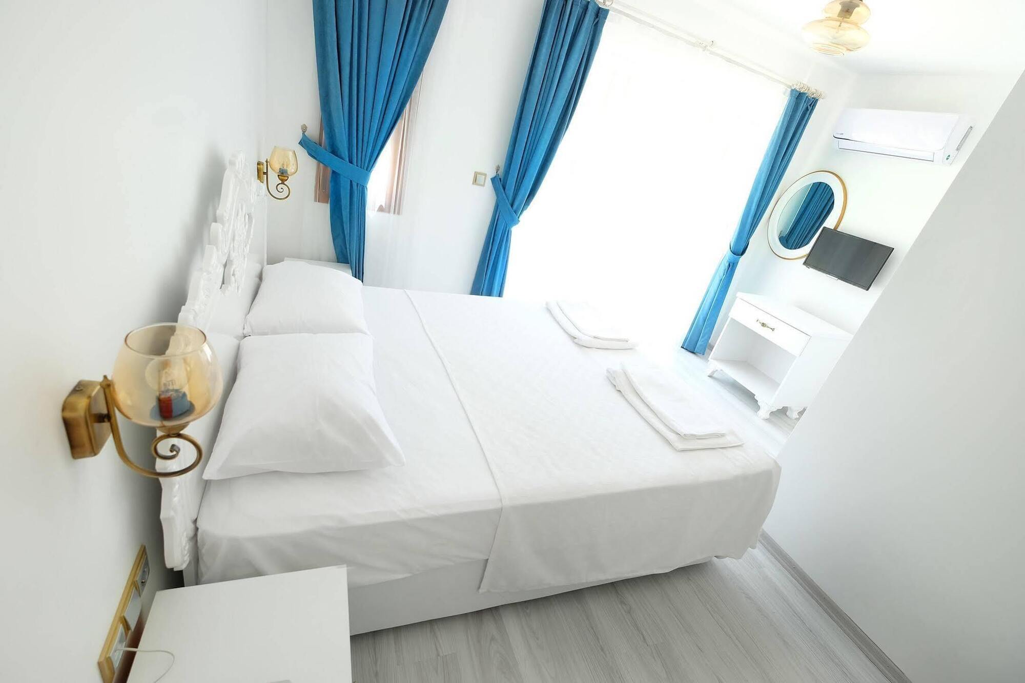 Bugra Alacati (Adults Only) Exterior photo