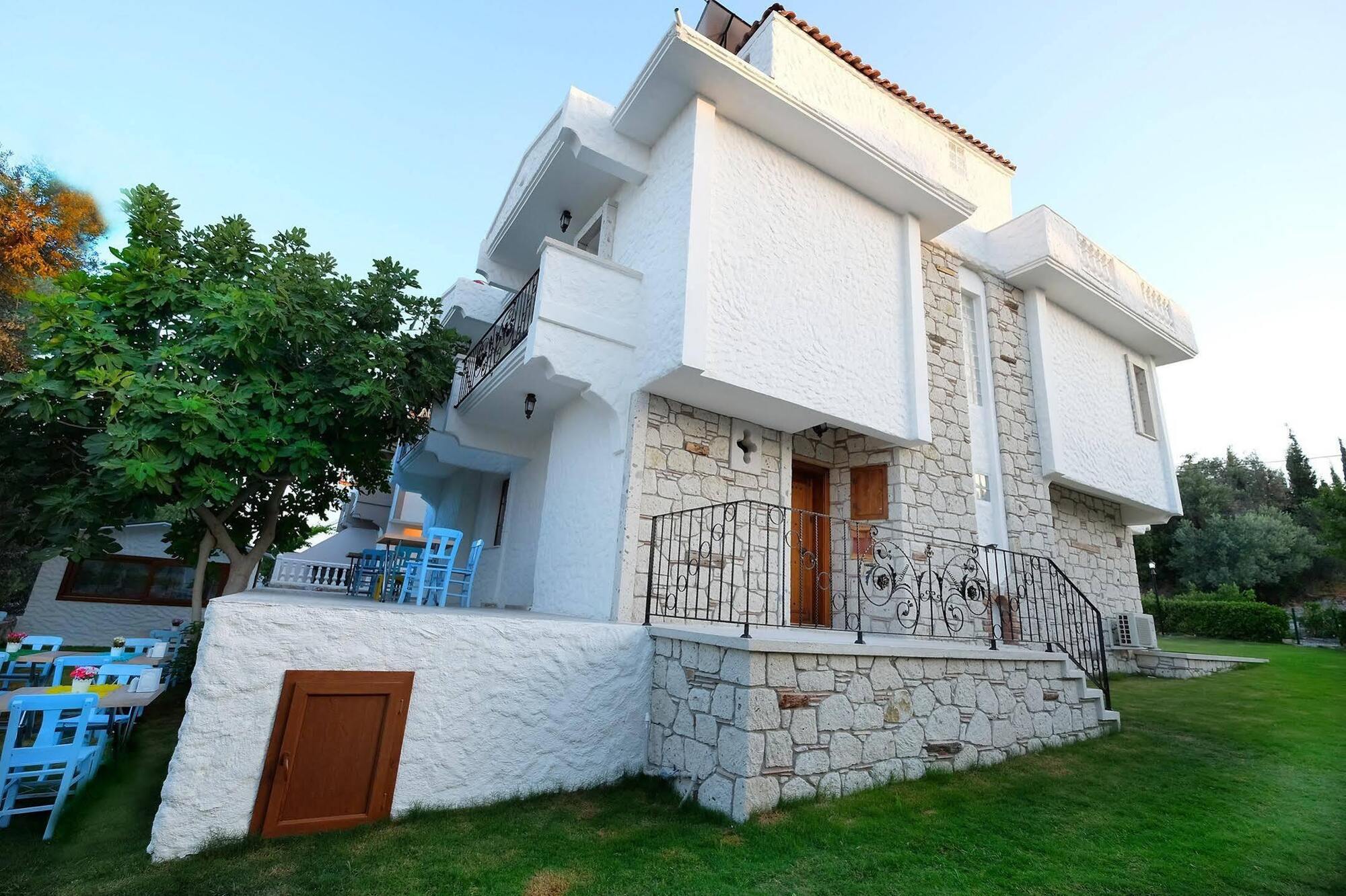 Bugra Alacati (Adults Only) Exterior photo